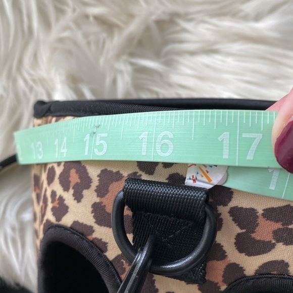 Hydro jug leopard print drink cup holder - Picture 9 of 11